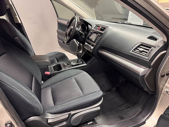 Subaru Outback 8 of 10