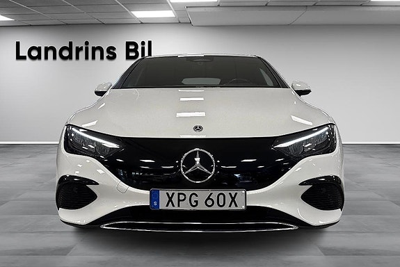 Mercedes-Benz EQE350+ 2 of 5