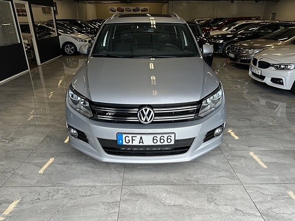 Volkswagen Tiguan 15 of 24