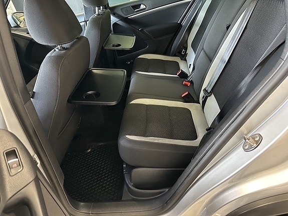 Volkswagen Tiguan 21 of 24