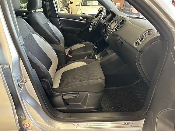 Volkswagen Tiguan 20 of 24