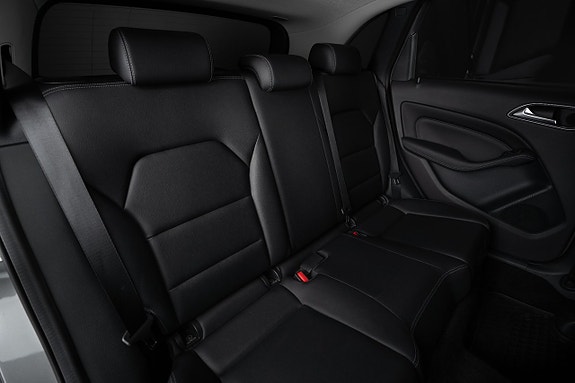 Mercedes-Benz B180 17 of 19