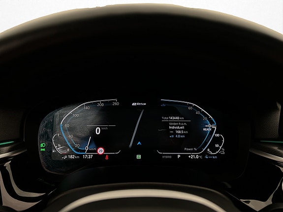BMW 530e 16 of 30