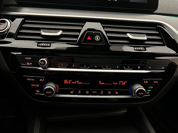 BMW 530e 24 of 30