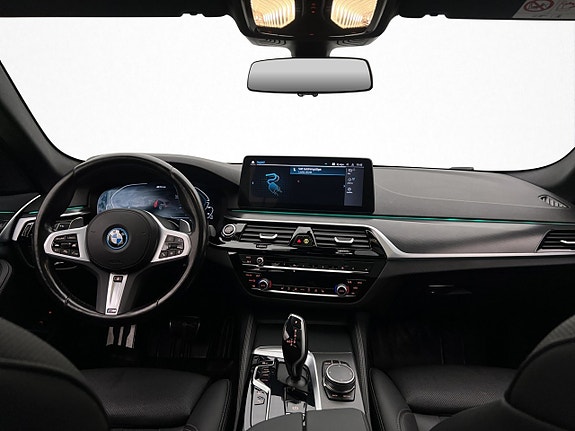 BMW 530e 18 of 30