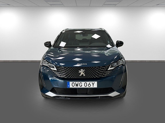 Peugeot 5008 3 of 5