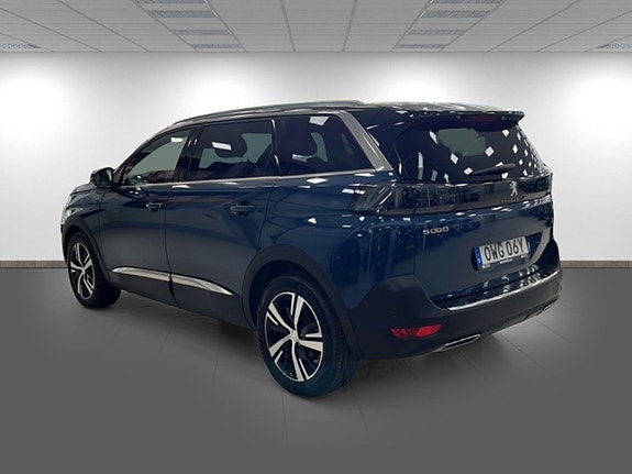 Peugeot 5008 4 of 5