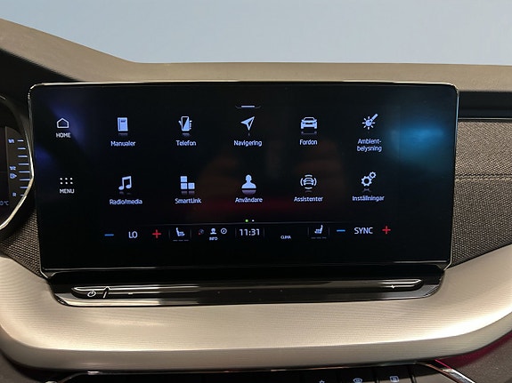 Skoda Octavia Scout 15 of 24