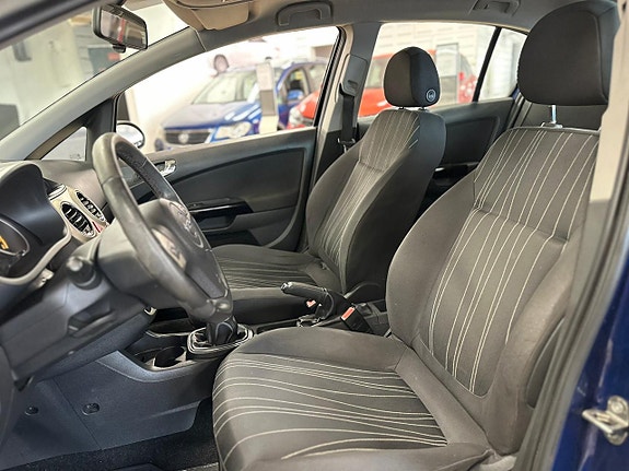 Opel Corsa 6 of 13