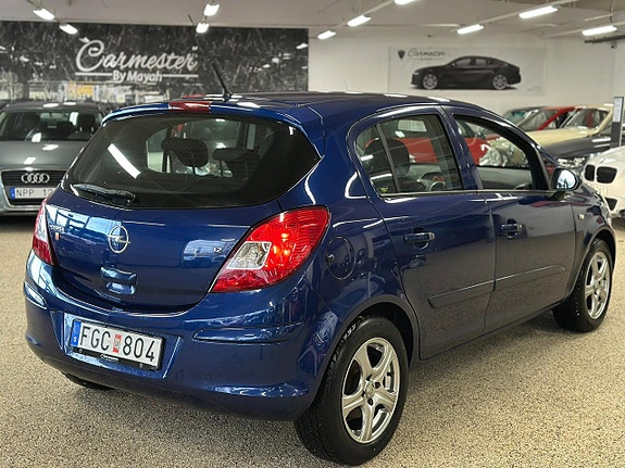 Opel Corsa 4 of 5
