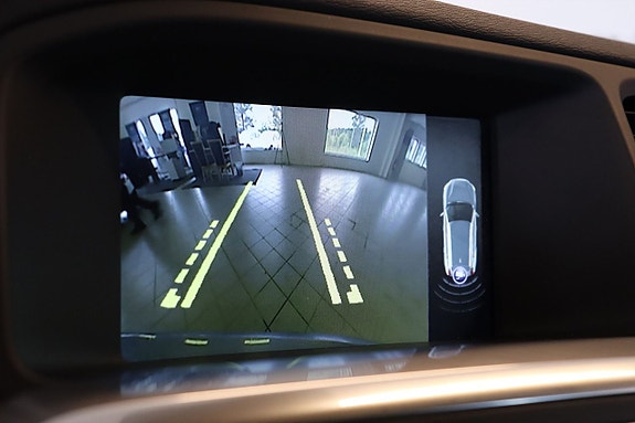 Volvo V60 Cross Country 13 of 22