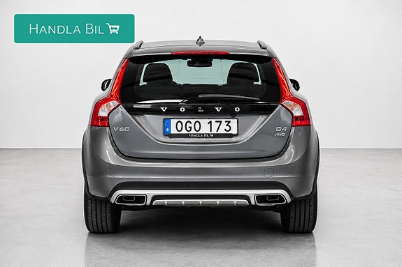 Volvo V60 Cross Country 5 of 5