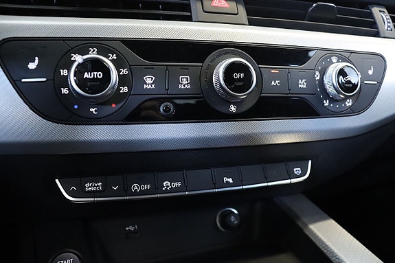 Audi A4 14 of 21