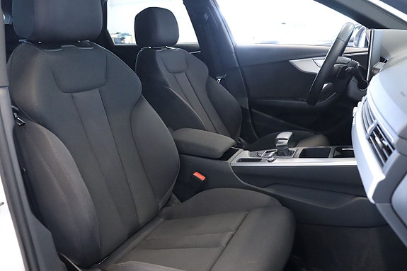 Audi A4 17 of 21
