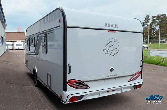 Knaus 580 UF Südwind Black selection 3 of 9