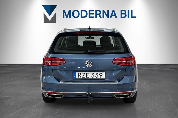 Volkswagen Passat 5 of 5