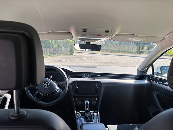 Volkswagen Passat 5 of 5