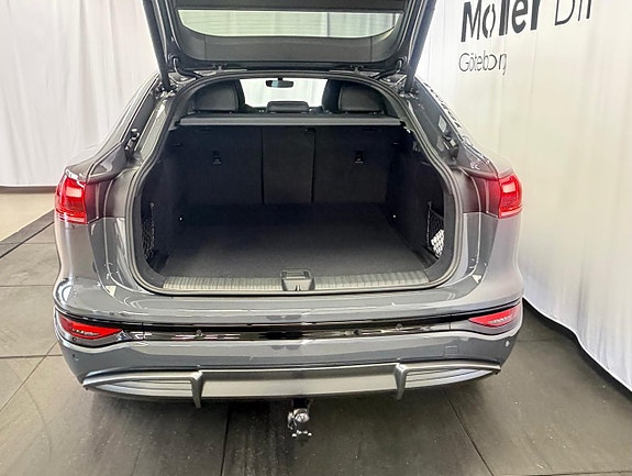 Audi Q6 e-tron 9 of 10