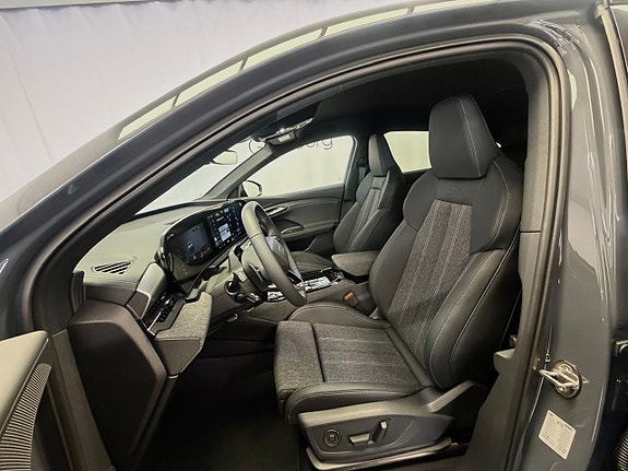 Audi Q6 e-tron 6 of 10