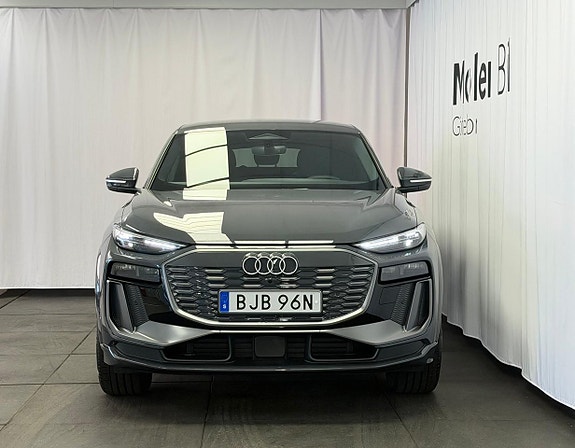 Audi Q6 e-tron 2 of 5