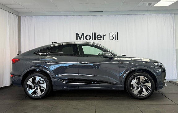 Audi Q6 e-tron 3 of 5
