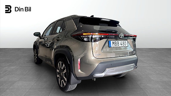 Toyota Yaris Cross 3 of 5