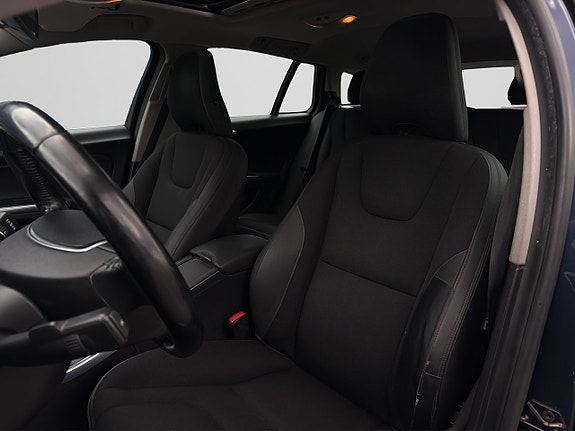 Volvo V60 8 of 21