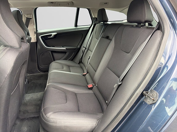 Volvo V60 19 of 21