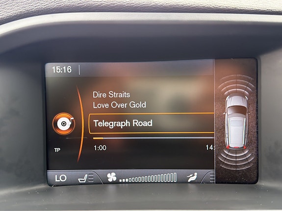 Volvo V60 17 of 21