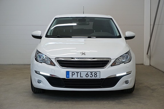 Peugeot 308 SW 3 of 5