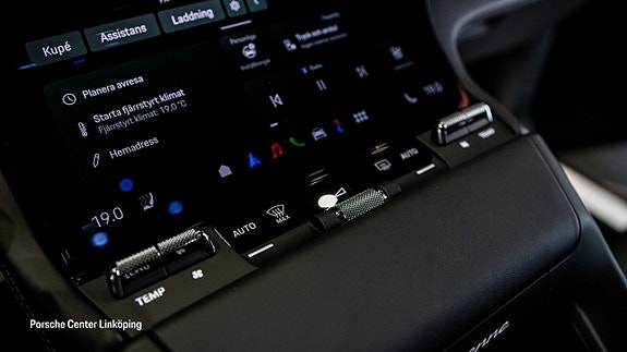 Porsche Cayenne Coupe 15 of 26