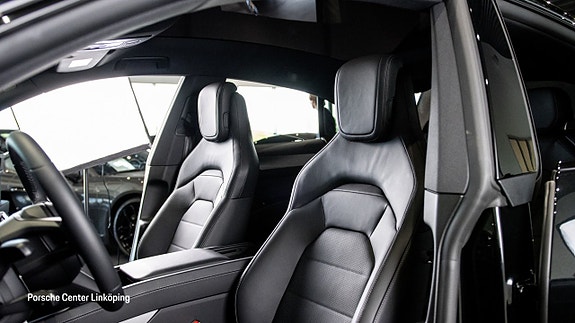 Porsche Cayenne Coupe 11 of 26