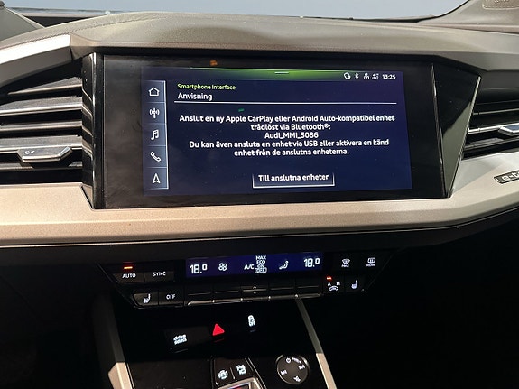 Audi Q4 e-tron 15 of 21