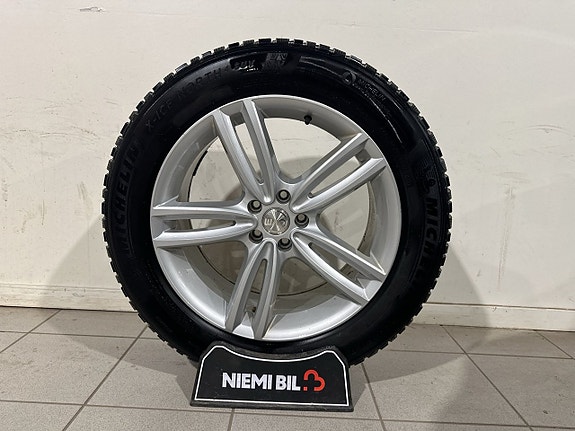 Audi Q4 e-tron 17 of 21