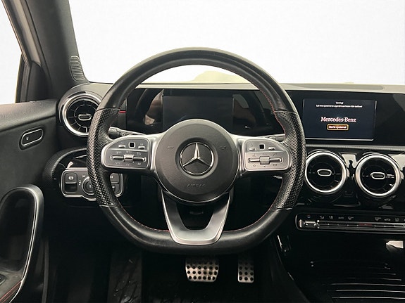 Mercedes-Benz A200 11 of 29