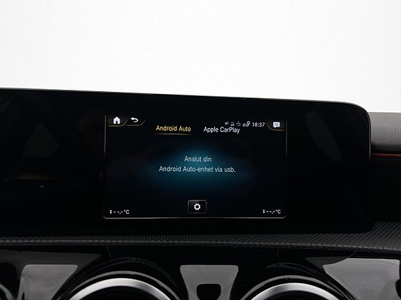 Mercedes-Benz A200 18 of 29