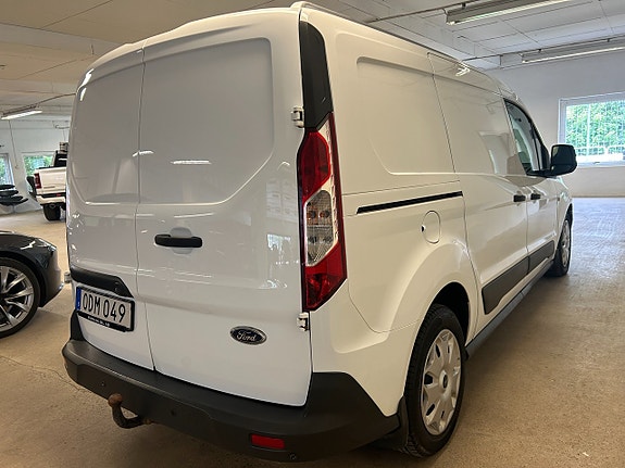 Ford Transit Connect 5 of 18
