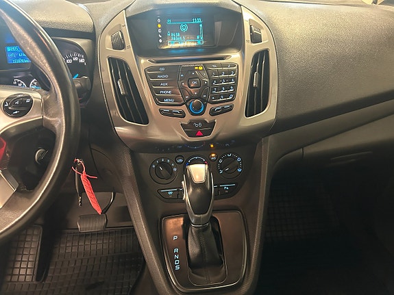 Ford Transit Connect 15 of 18