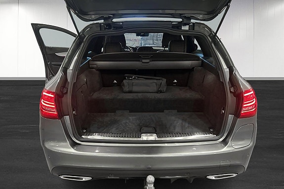 Mercedes-Benz C300 e 15 of 30