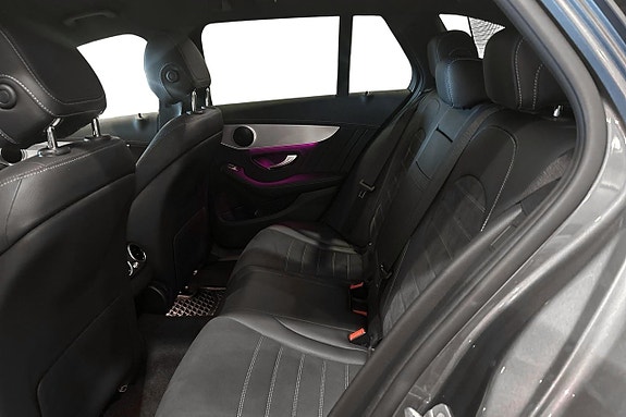 Mercedes-Benz C300 e 29 of 30