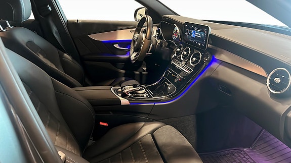 Mercedes-Benz C300 e 3 of 5