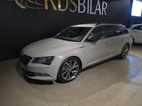 Skoda Superb 2 of 5