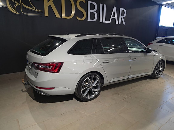 Skoda Superb 5 of 5
