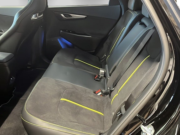 Kia EV6 9 of 14