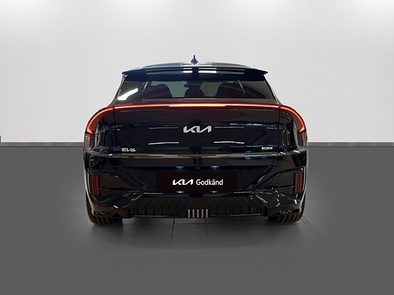 Kia EV6 5 of 14
