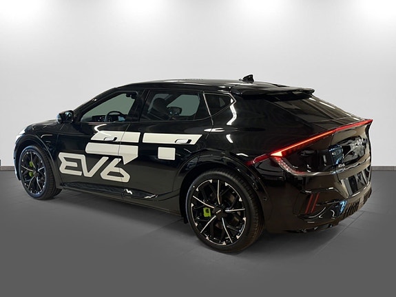 Kia EV6 6 of 14