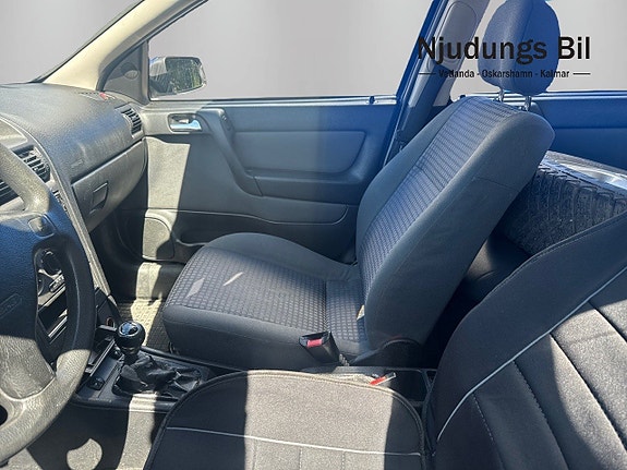 Opel Astra 5 of 5