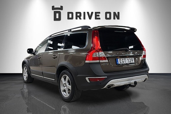 Volvo XC70 3 of 5