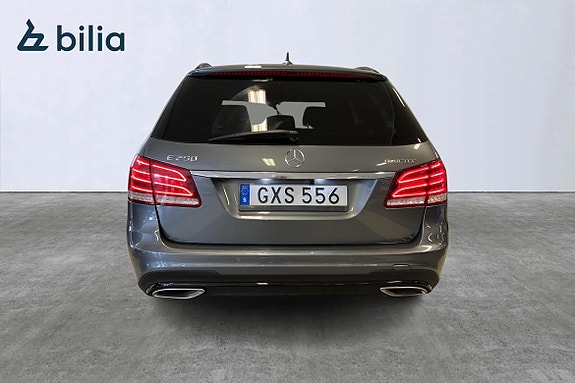 Mercedes-Benz E300 de 6 of 22