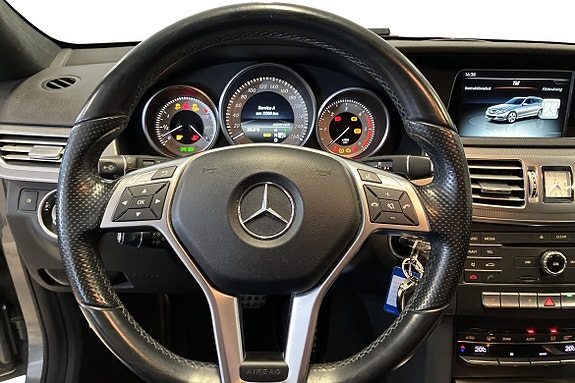 Mercedes-Benz E300 de 11 of 22